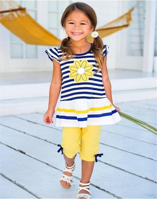 TANGUOANT Summer Girls Clothing Sets Baby Kids Clothes Suit Children Sleeveless Striped T-Shirt +Pants roupas infantil meninas